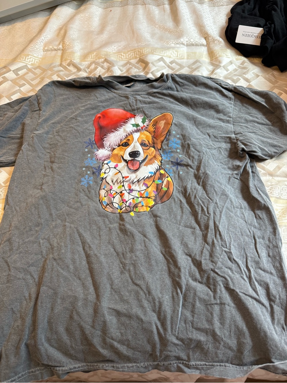 Comfort Colors Gray Corgi Holiday Dog Tee with Santa Hat